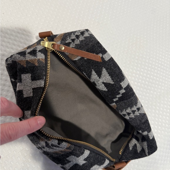 Pendleton dopp kit - Picture 4 of 9